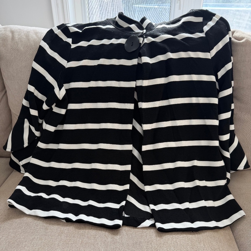 Frank Lyman top